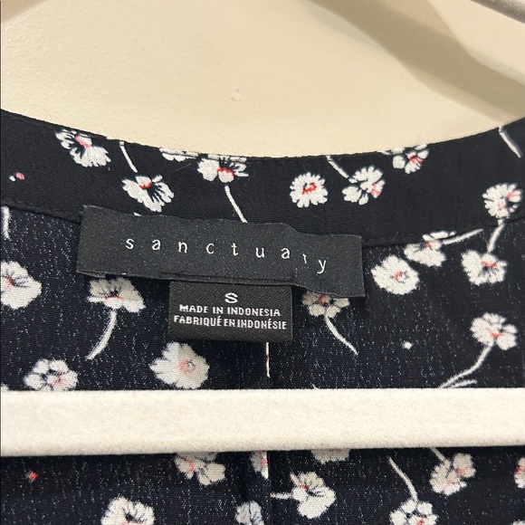 Sanctuary Floral Black and White Women's Top - Picture 4 of 4